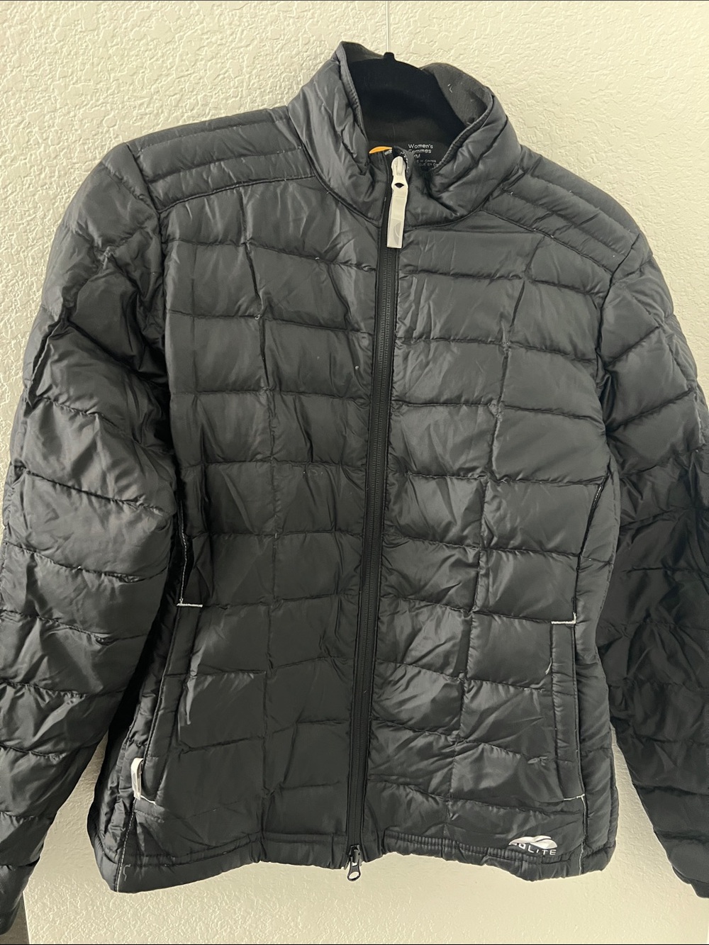 Insulated Black Puffer Jacket by AFTCO